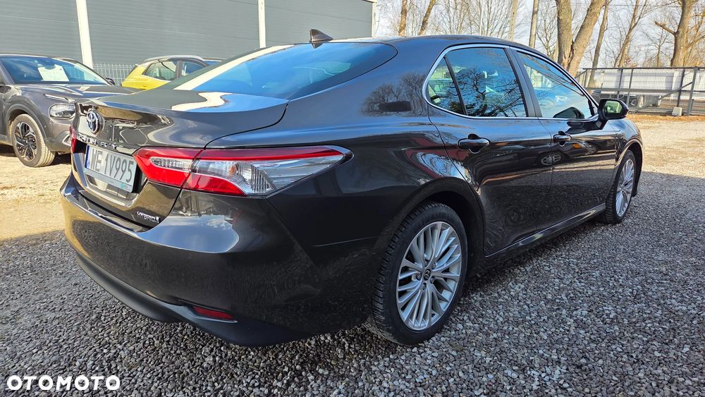 Toyota Camry 2.5 Hybrid Prestige CVT - 6
