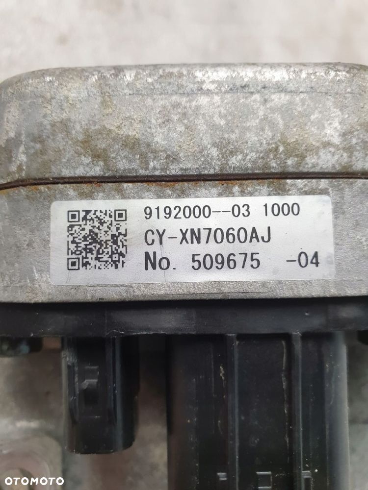 SPRĘŻARKA KLIMATYZACJI NISSAN LEAF I - 5