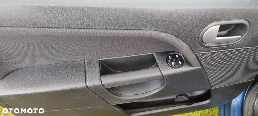 Ford Fiesta 1.4 TDCi Titanium - 11