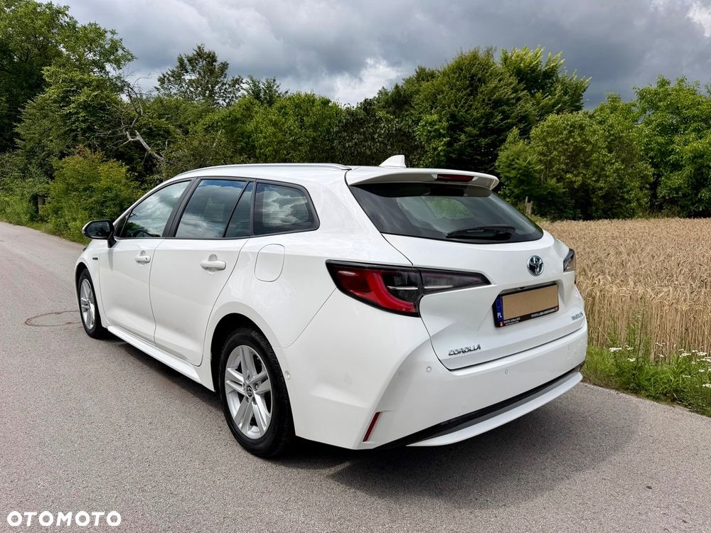 Toyota Corolla 1.8 Hybrid Comfort - 4