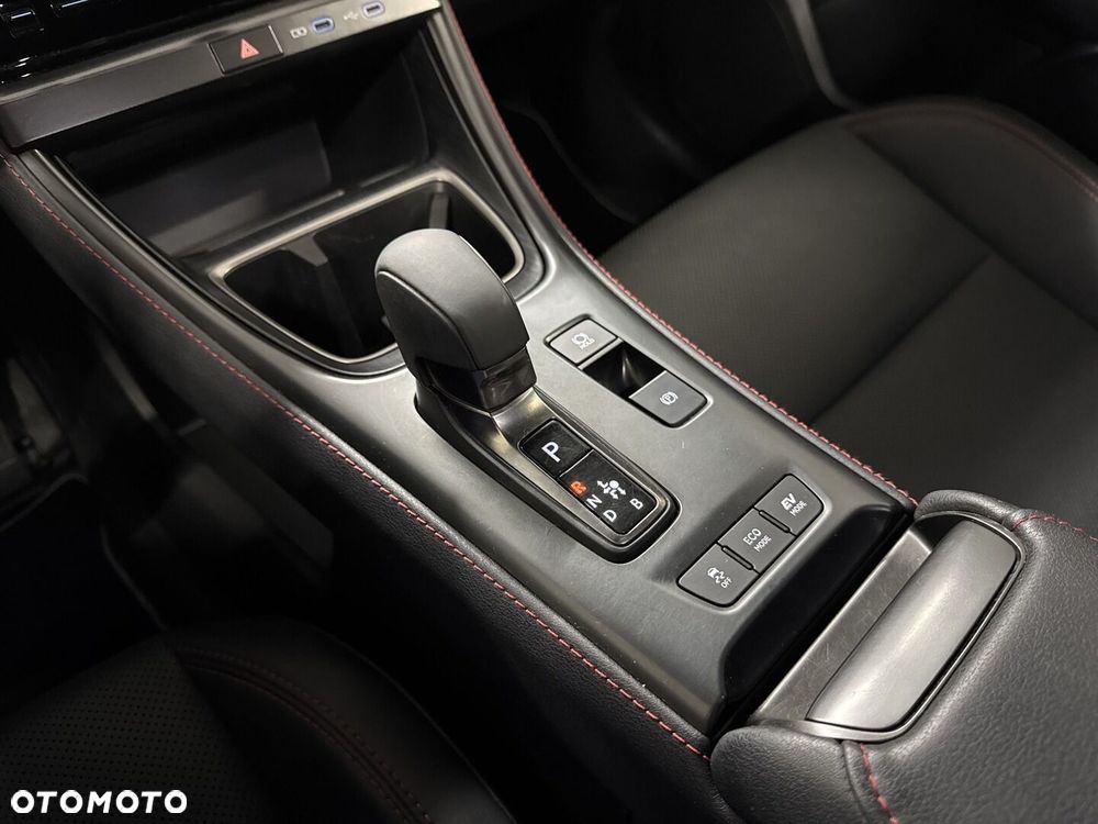 Lexus LBX - 24