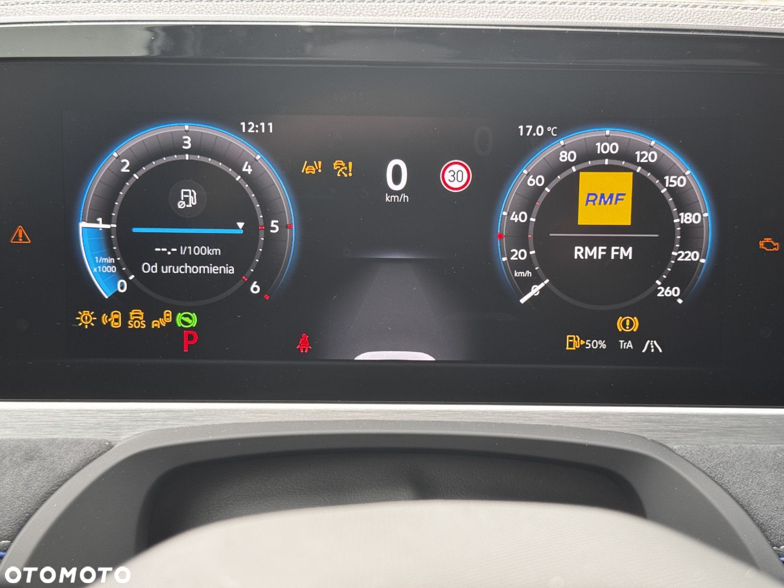 Volkswagen Passat - 14