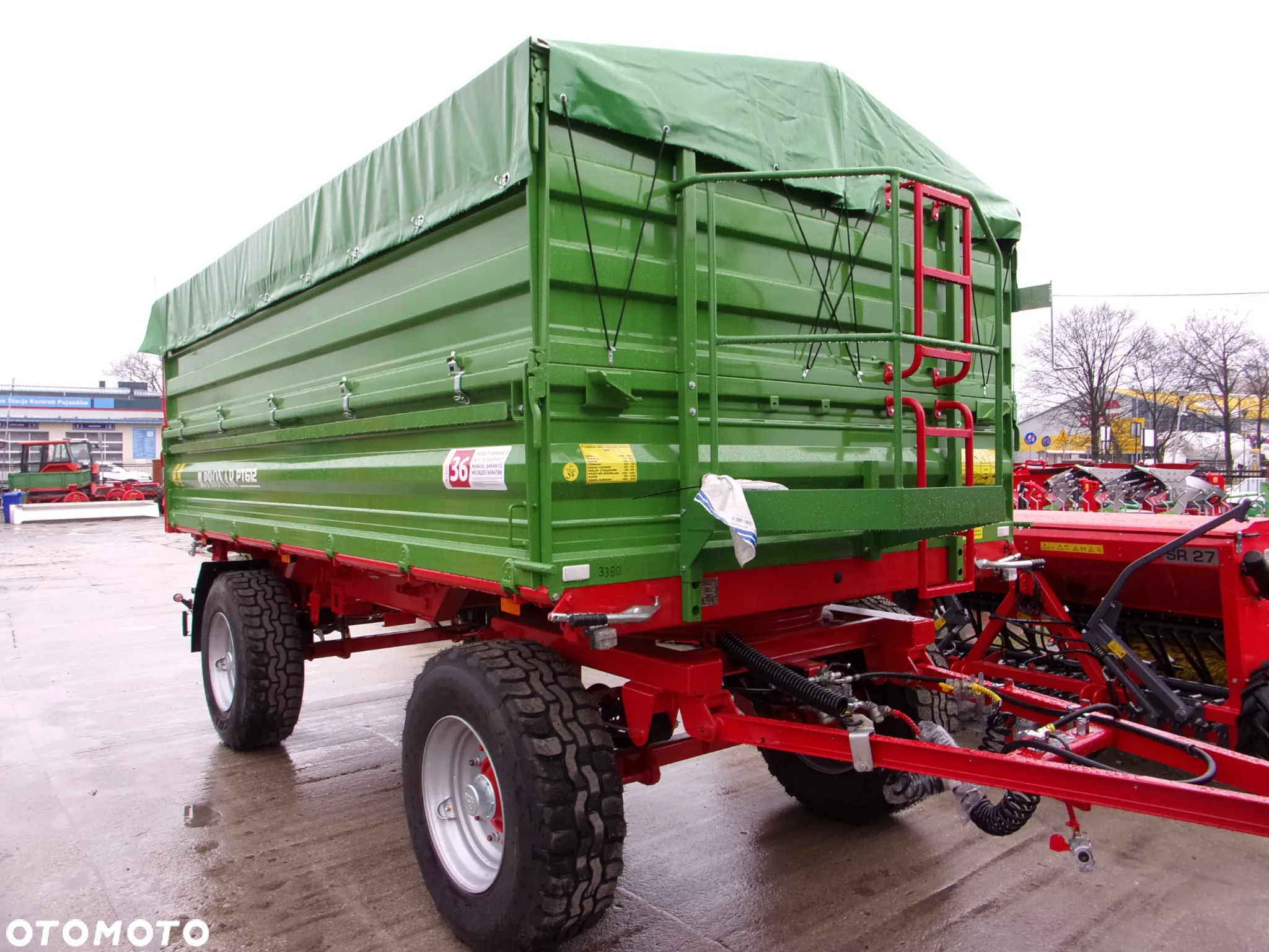Pronar Przyczepa dwuosiowa PT612 - 12 ton wywrotka z trójstronnym wywrotem - 14