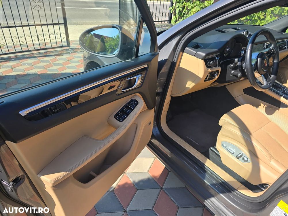 Porsche Macan PDK - 21