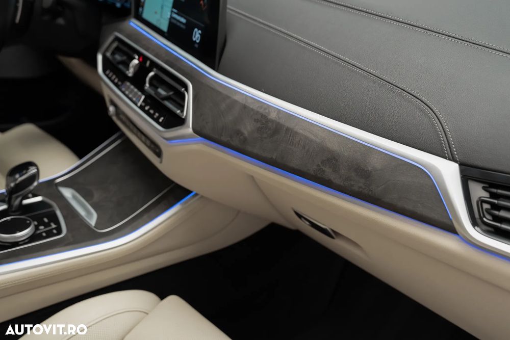 BMW X5 xDrive40i AT MHEV - 35