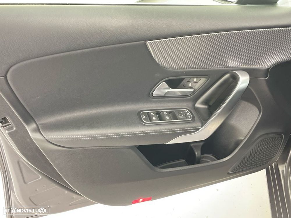 Mercedes-Benz A 180 d - 16