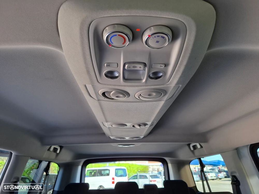 Opel Vivaro 2.0 CDTi L3H1 Essentia - 42