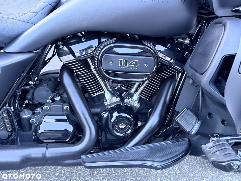 Harley-Davidson Touring Road Glide - 21
