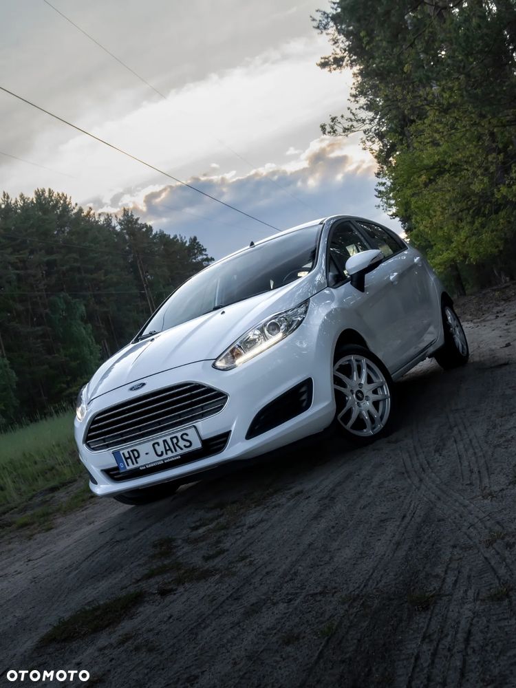 Ford Fiesta 1.25 Celebration - 15