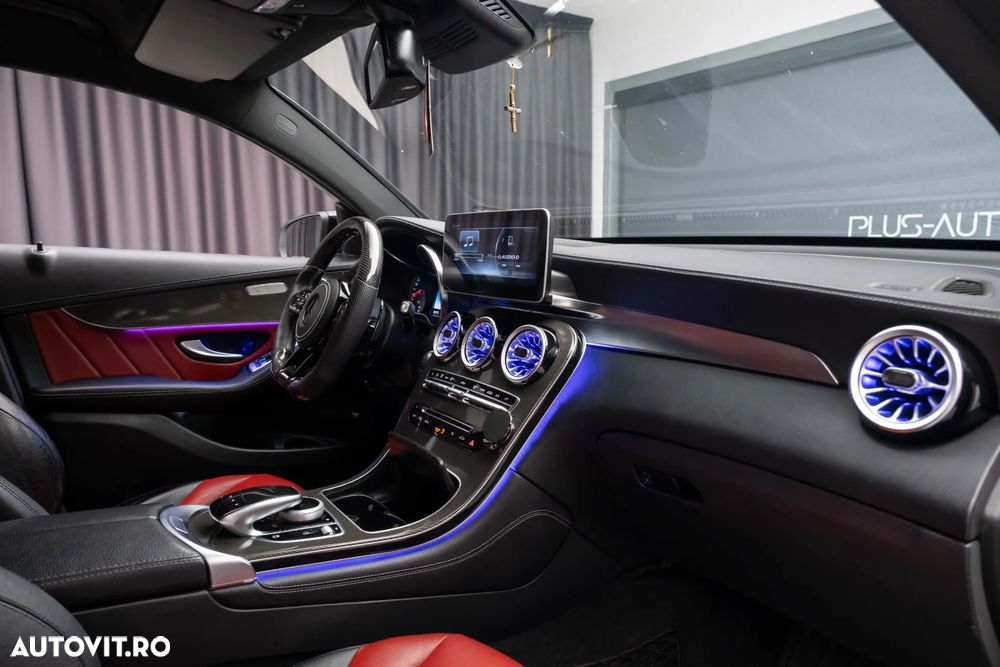 Mercedes-Benz GLC 250 4MATIC 9G-TRONIC AMG Line - 31