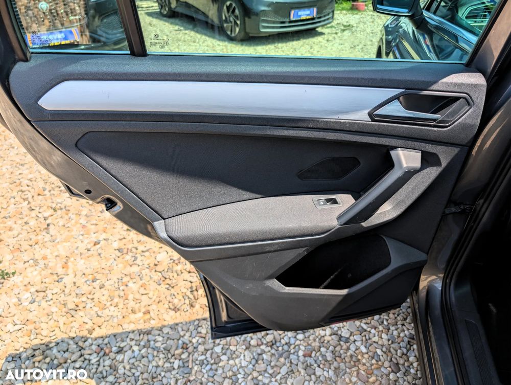 Volkswagen Tiguan 2.0 TDI 4Mot DSG Comfortline - 14