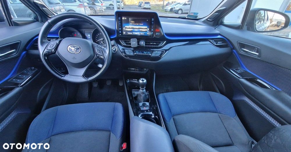 Toyota C-HR 1.2 T Dynamic - 21