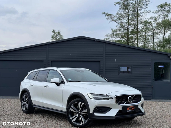 Volvo V60 Cross Country Pro D4 AWD