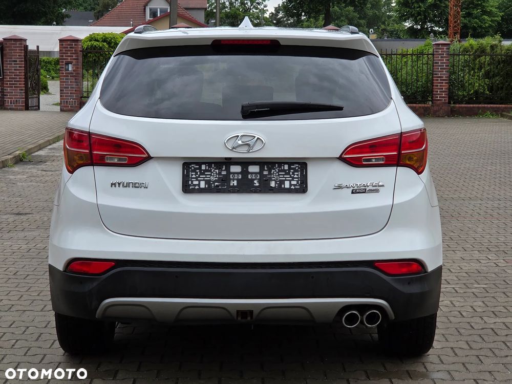 Hyundai Santa Fe 2.2 CRDi 4WD CPF Automatik Premium - 4