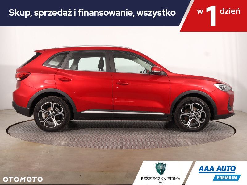 MG ZS - 8