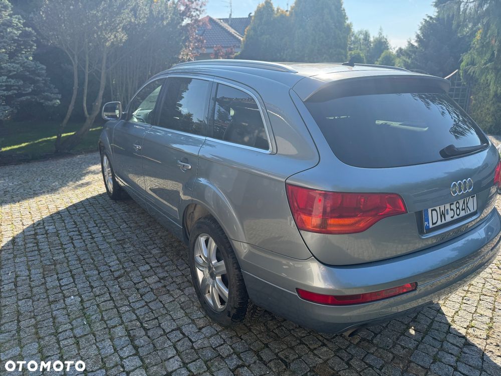 Audi Q7 3.0 TDI Quattro Tiptronic - 4
