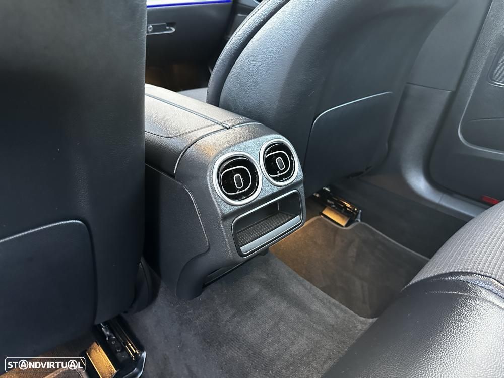 Mercedes-Benz C 300 e T 9G-TRONIC Avantgarde - 46