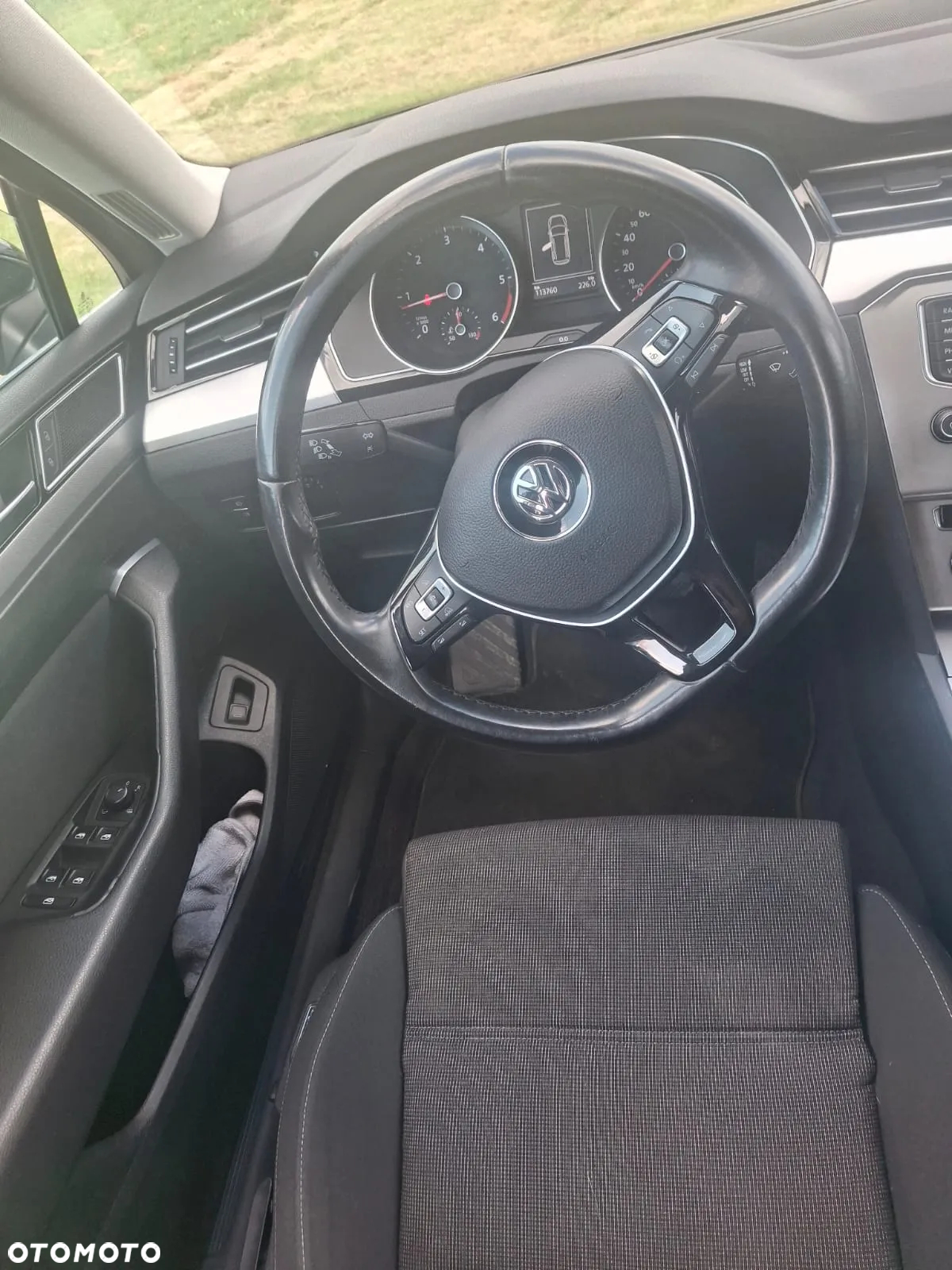 Volkswagen Passat Variant 2.0 TDI DSG (BlueMotion Technology) Comfortline - 13