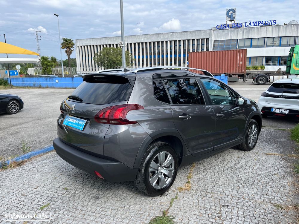 Peugeot 2008 1.5 BlueHDi Signature - 7