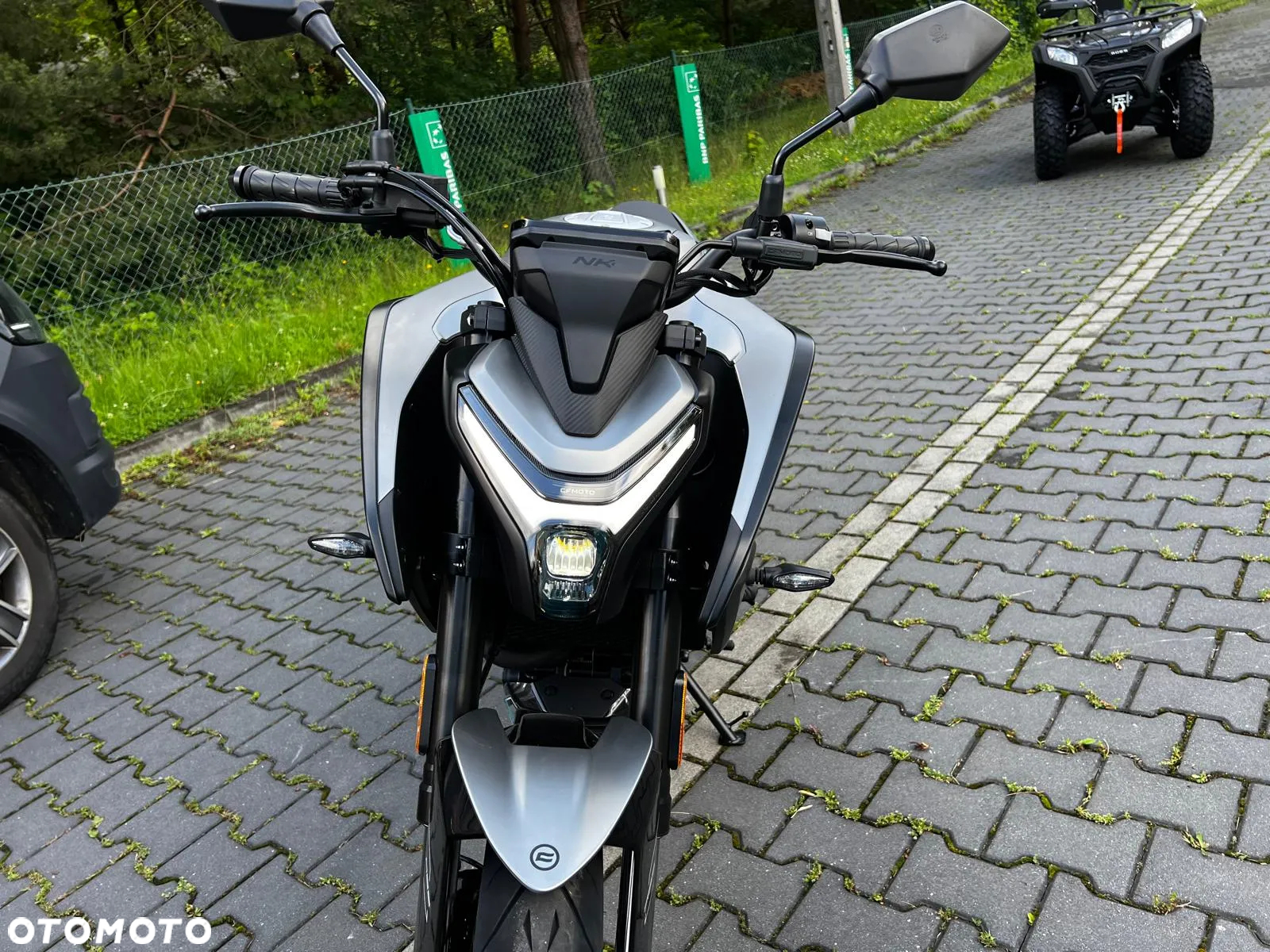 CFMoto NK - 7