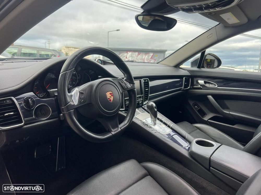 Porsche Panamera 4 PDK - 5