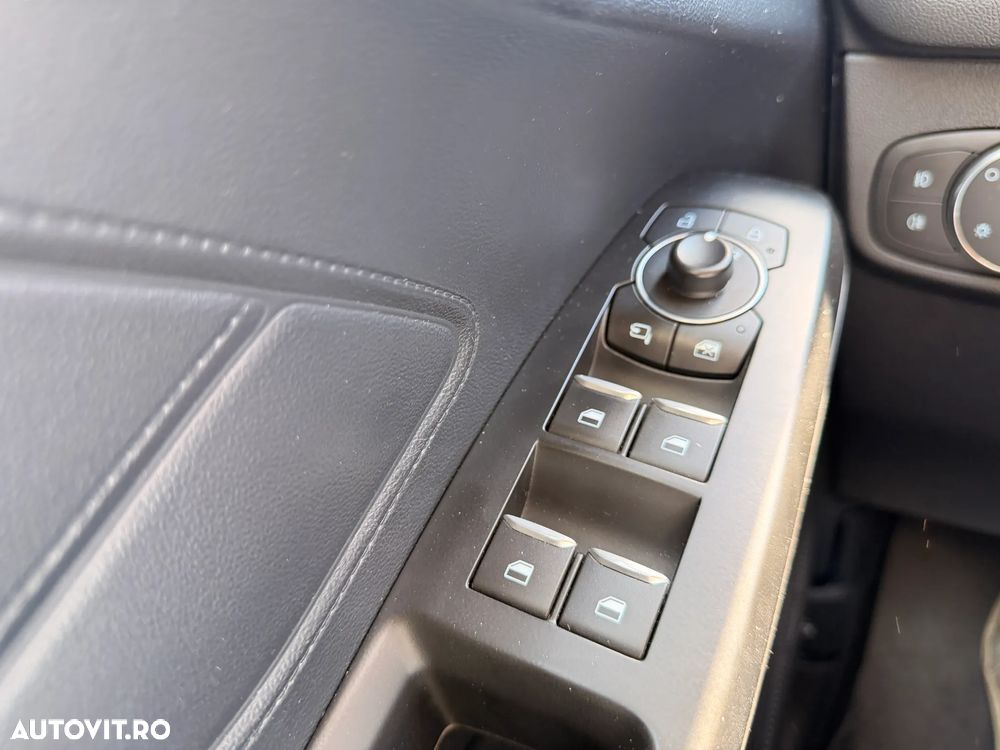 Ford Focus 1.5 EcoBlue Connected - 16