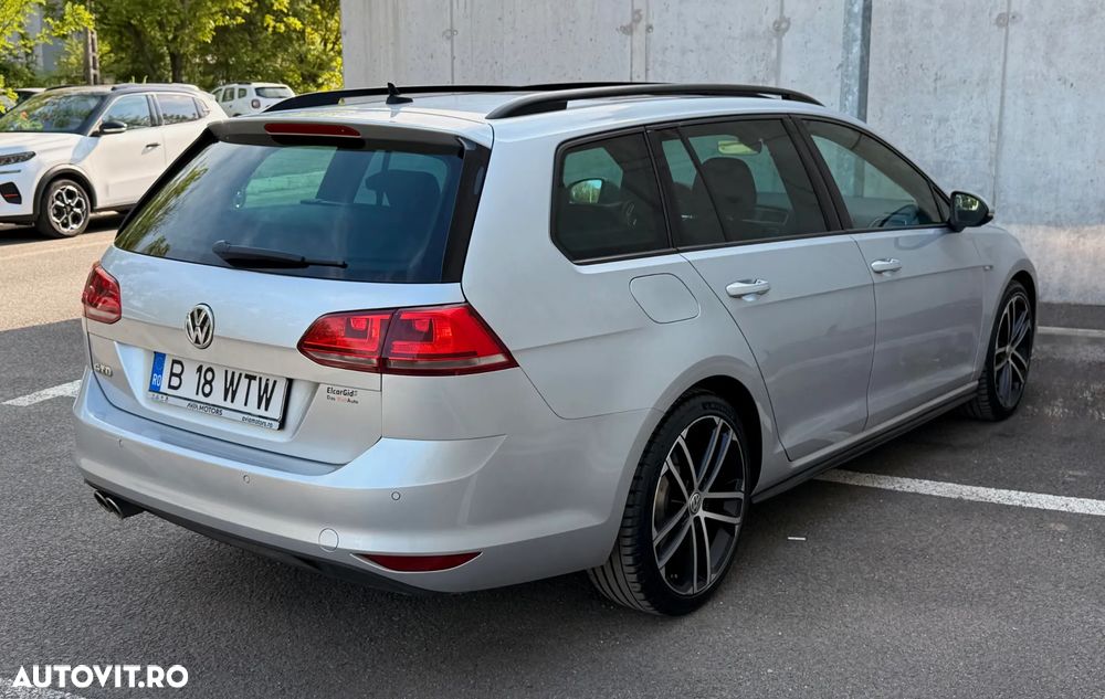 Volkswagen Golf 2.0 TDI DSG GTD - 5