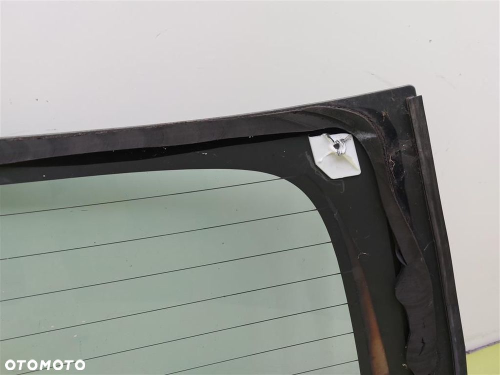 Szyba tylna tył PILKINGTON TOYOTA AURIS I 2006-2012 GRZANA ORYGINAŁ - 2