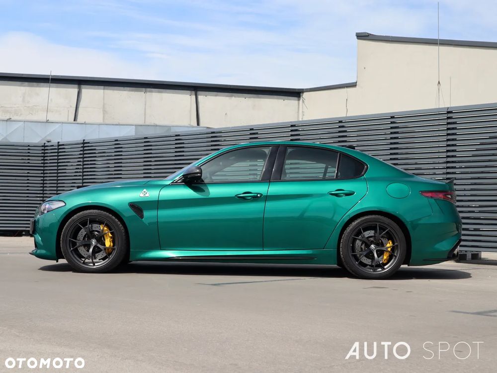 Alfa Romeo Giulia 2.9 Bi Turbo V6 Quadrifoglio - 2