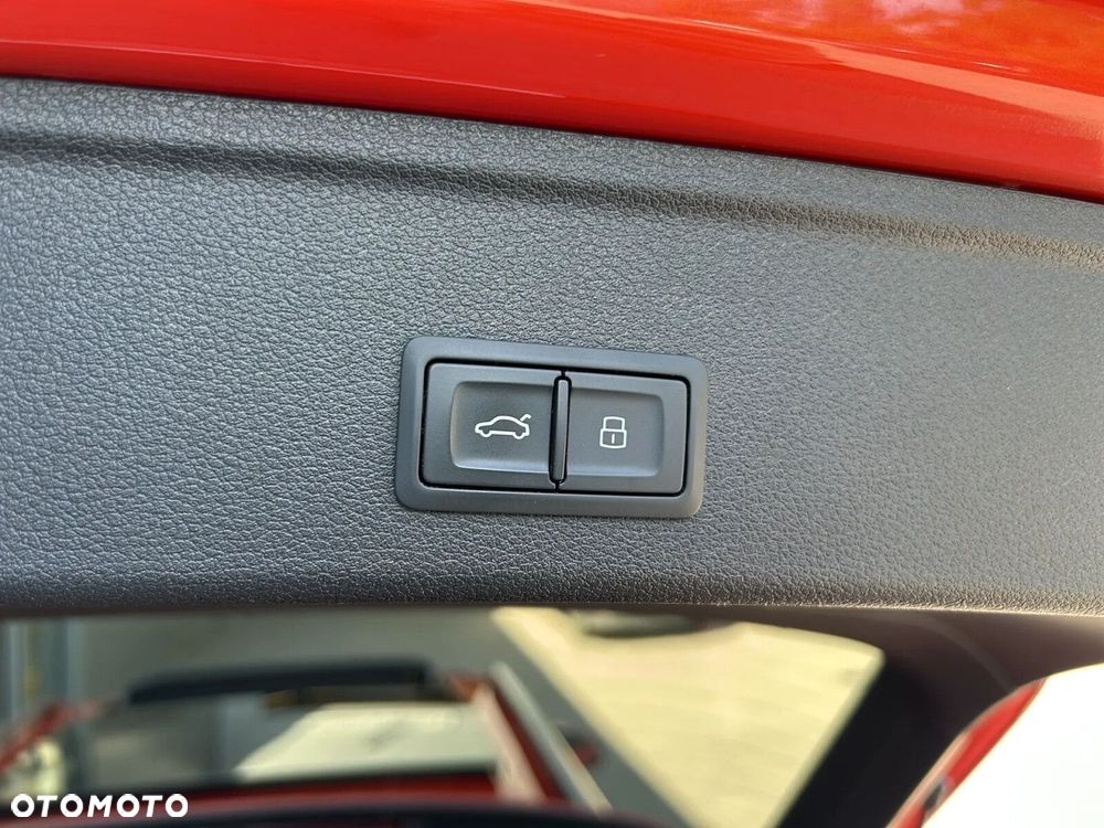 Audi A4 Allroad - 11
