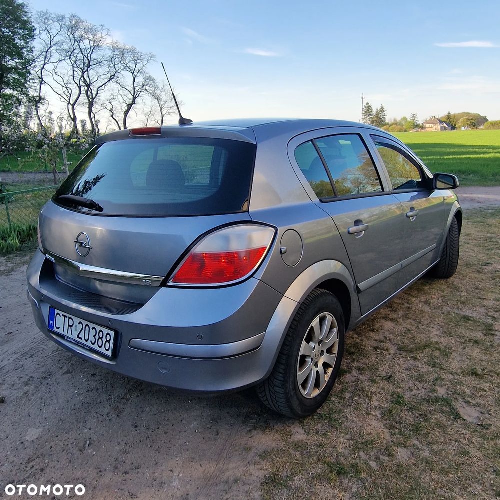 Opel Astra 1.8 Sport - 3