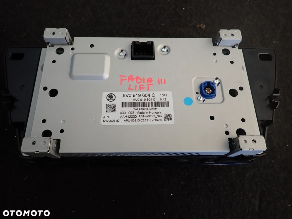 SKODA FABIA III LIFT MONTE CARLO WYŚWIETLACZ NAWIGACJI 6V0919604C - 2