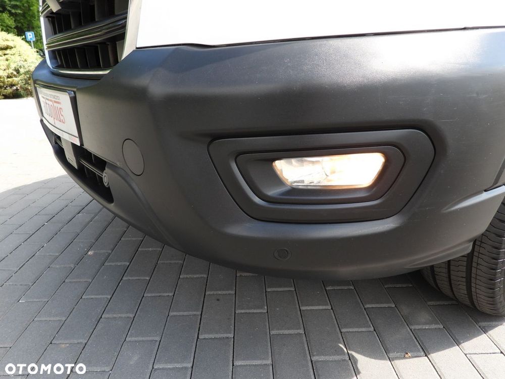 Ford TRANSIT FURGON BRYGADÓWKA 6 MIEJSC TEMPOMAT KLIMATYZACJA  185KM - 19