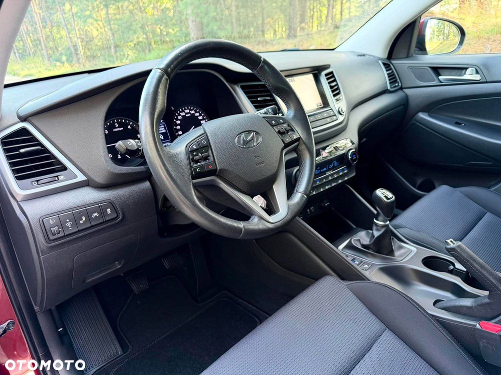 Hyundai Tucson blue 1.7 CRDi 2WD Advantage - 26