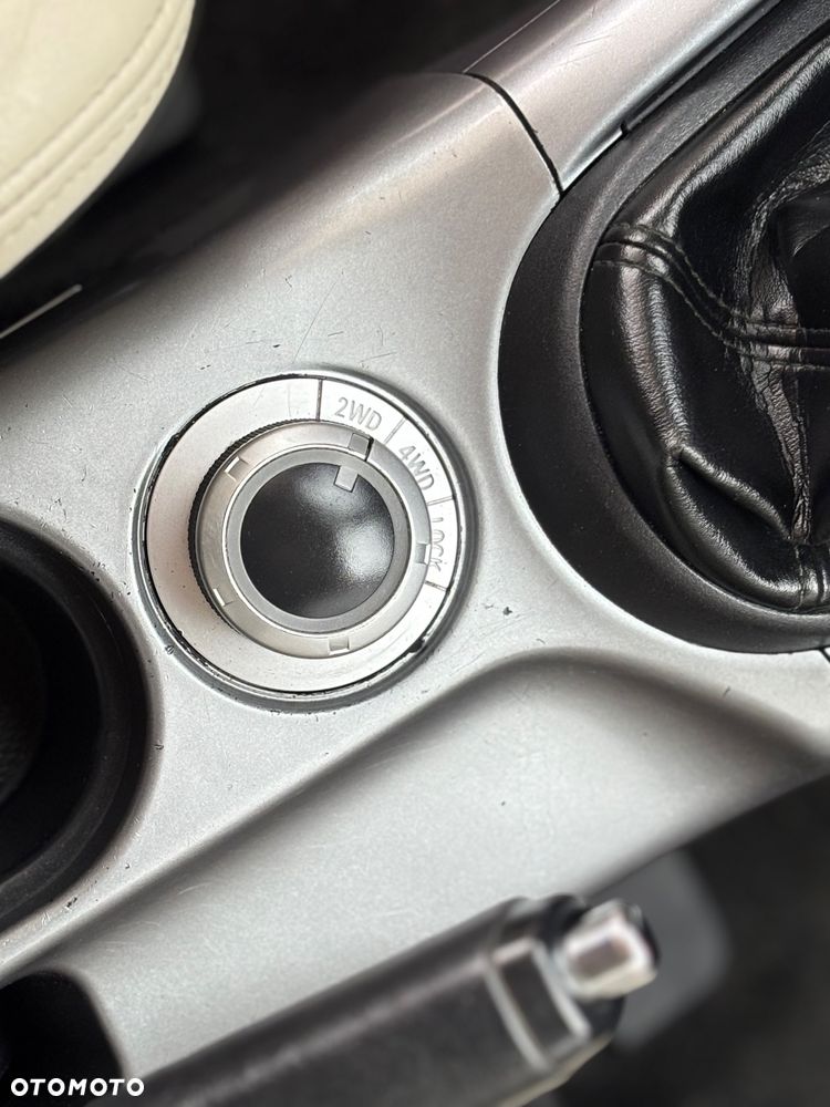 Citroën C-Crosser FAP Exclusive - 27