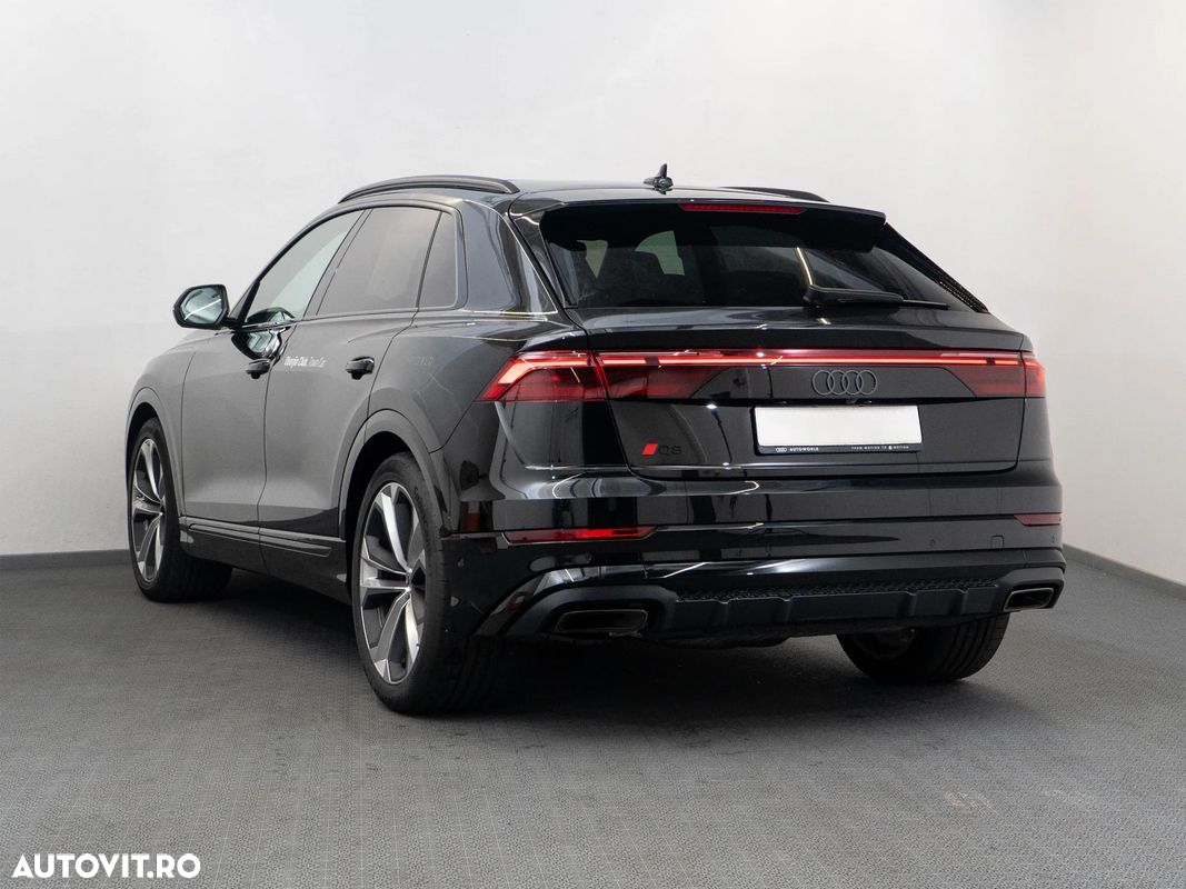 Audi Q8 - 3