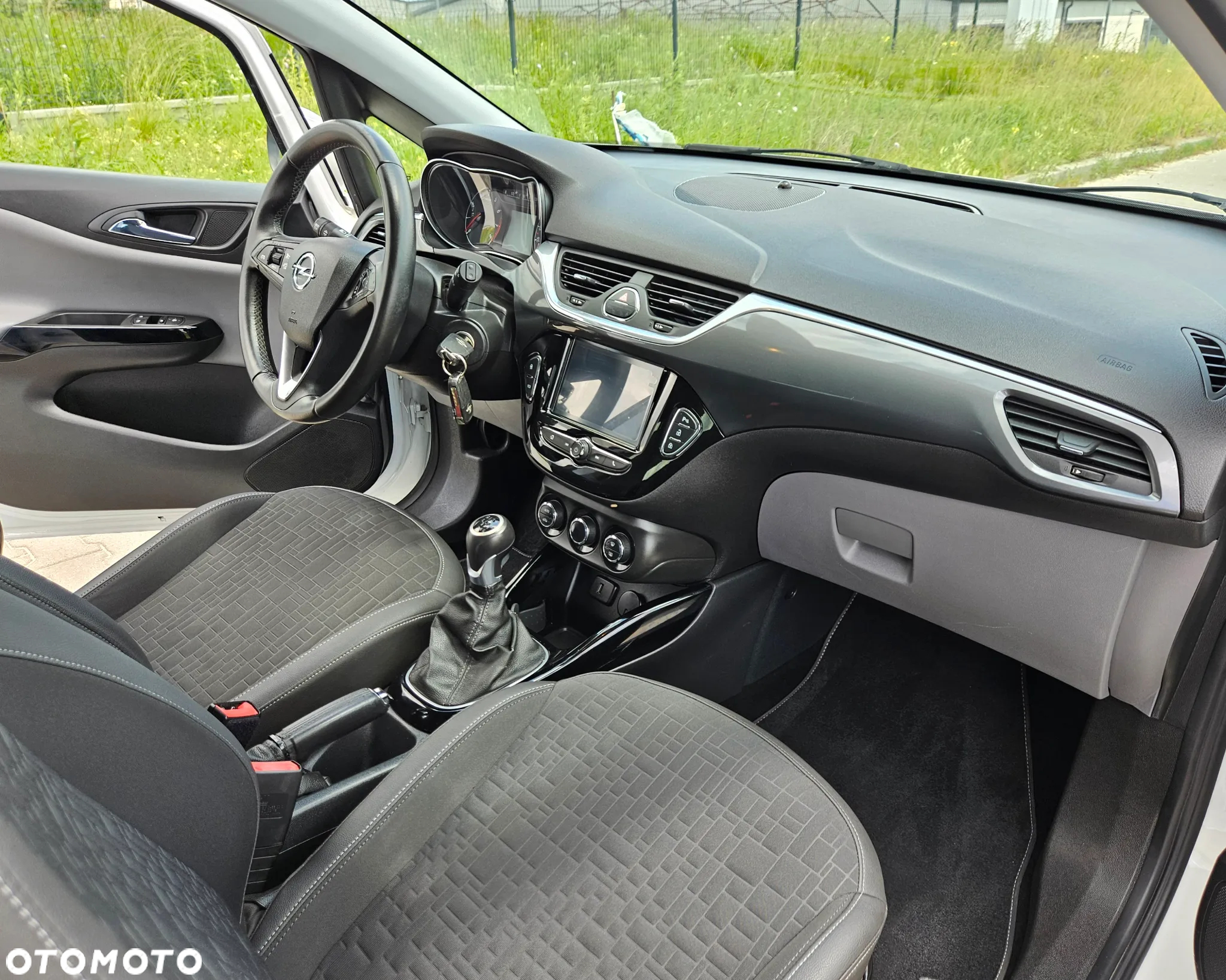 Opel Corsa 1.4 T Cosmo S&S - 7