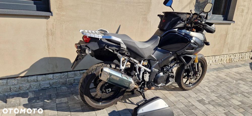 Suzuki V-STROM - 9