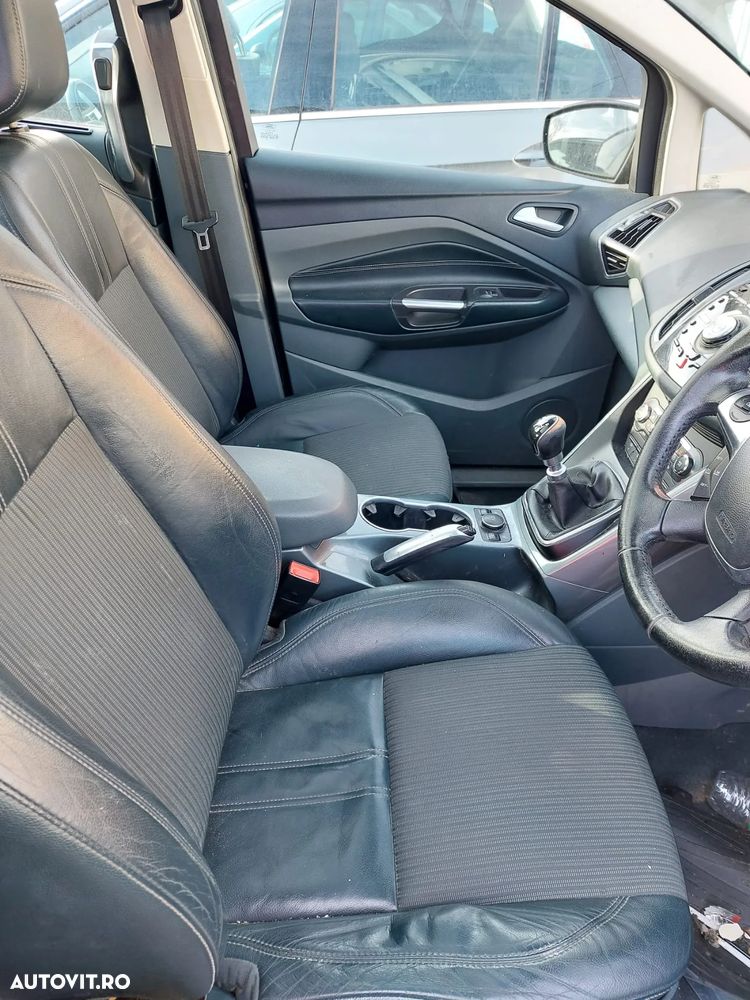 Dezmembrez Ford Grand C-max - 7