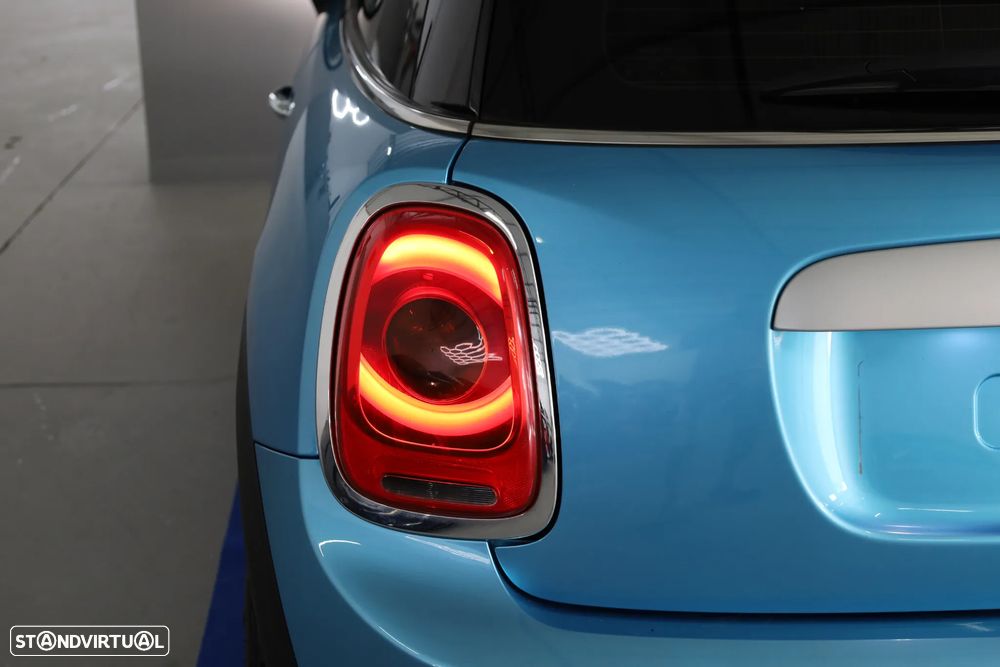 MINI 3 Portas Cooper D - 23