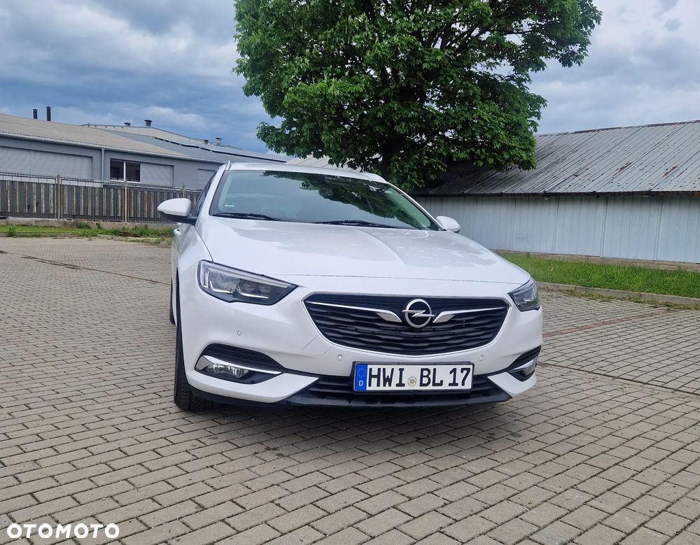 Opel Insignia 2.0 CDTI Cosmo S&S - 2