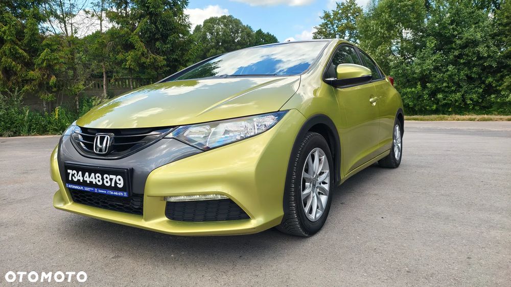 Honda Civic 1.8 i-VTEC Sport Black Edition - 10