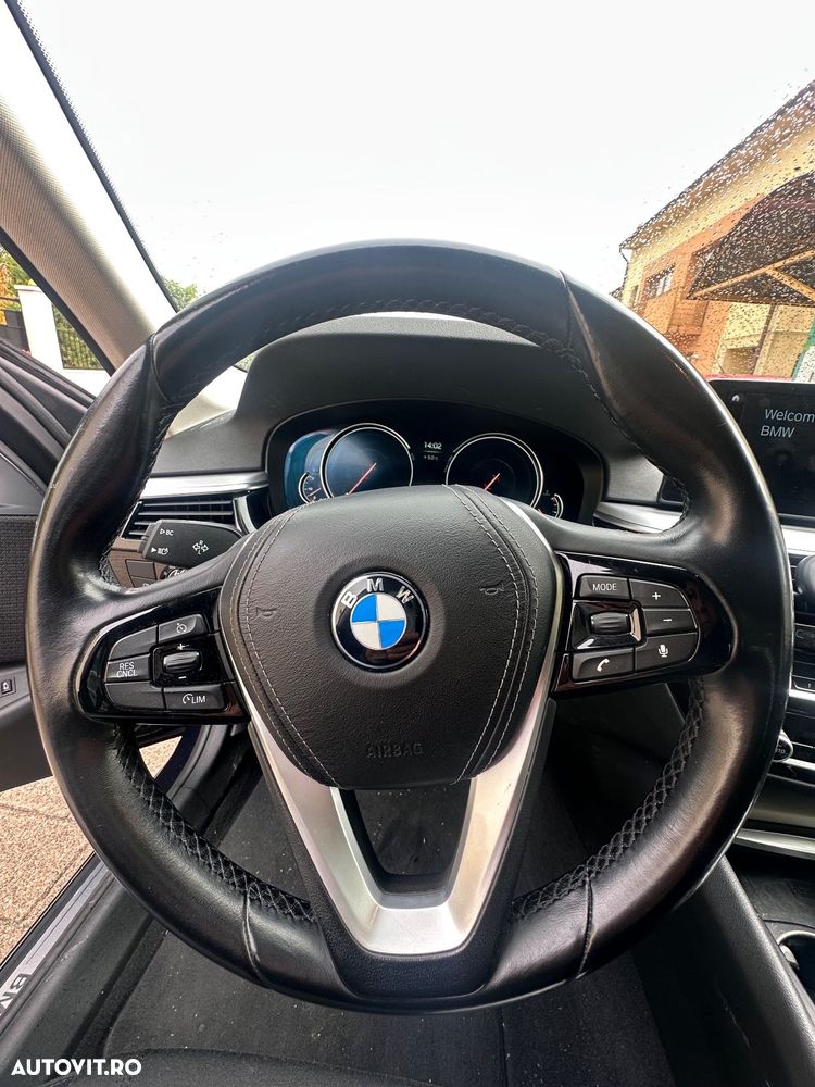 BMW Seria 5 520d xDrive Aut. - 16