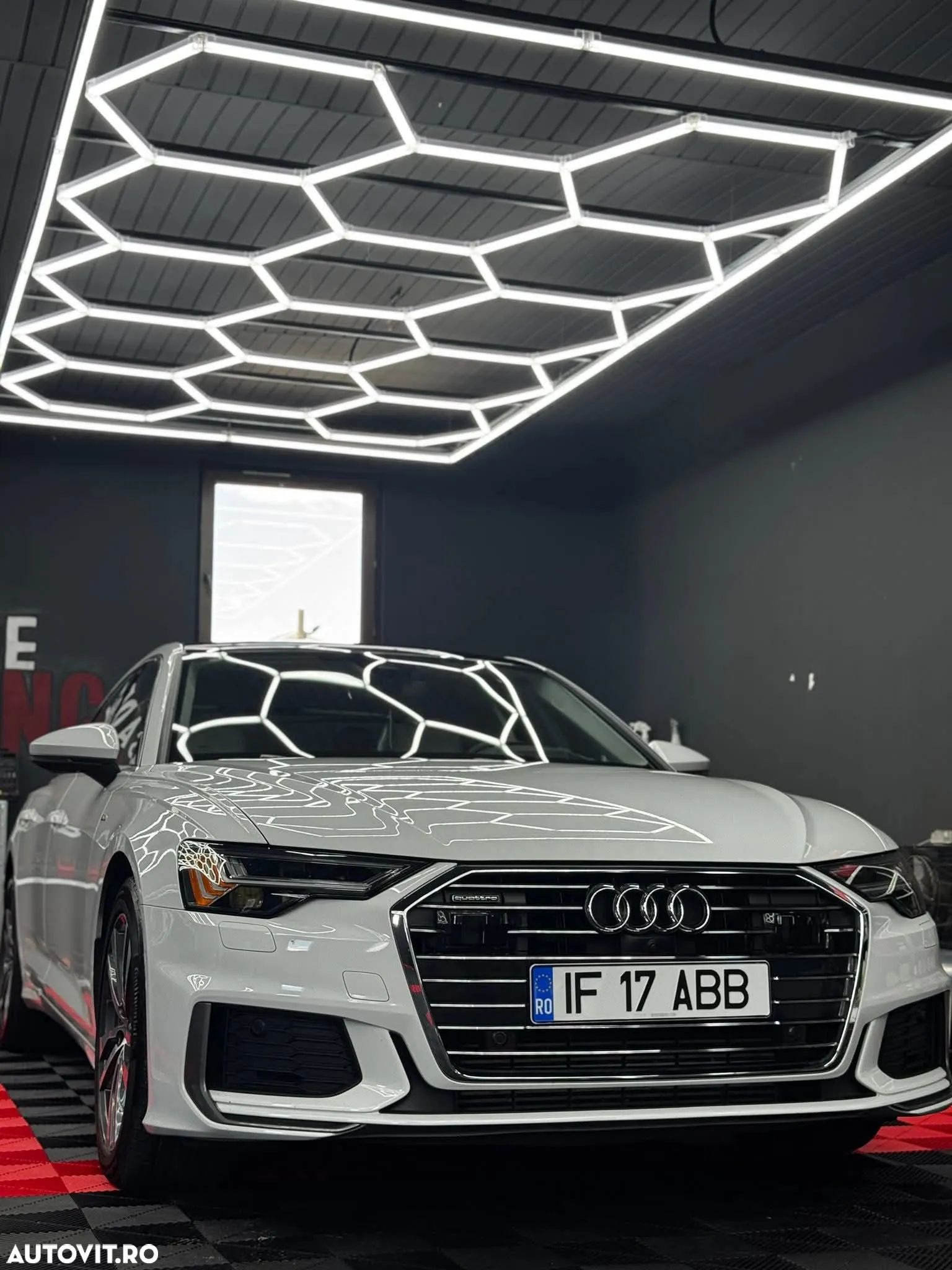 Audi A6 - 1