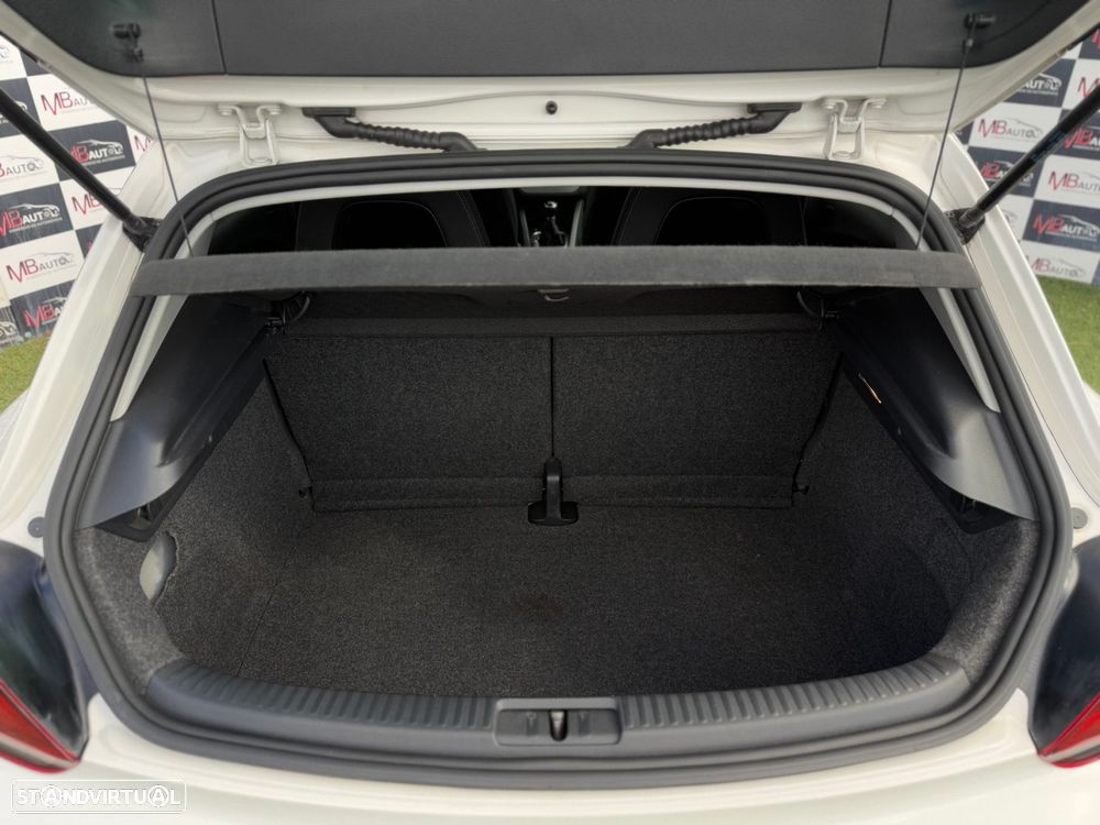 VW Scirocco 2.0 TDI R-Line - 43