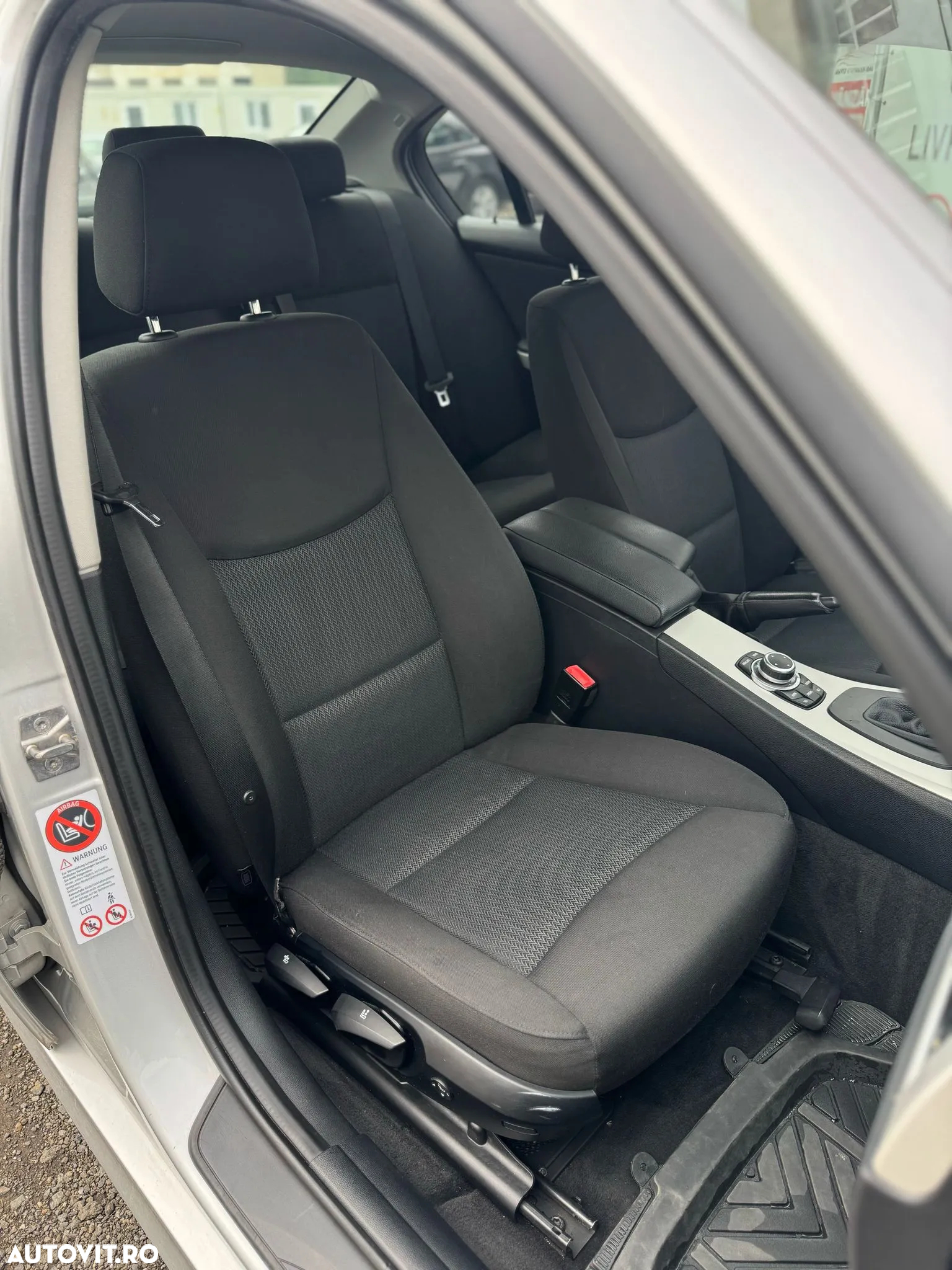 BMW Seria 3 - 27