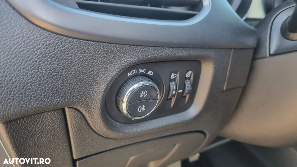 Opel Astra 1.4 Turbo ECOTEC Enjoy - 10