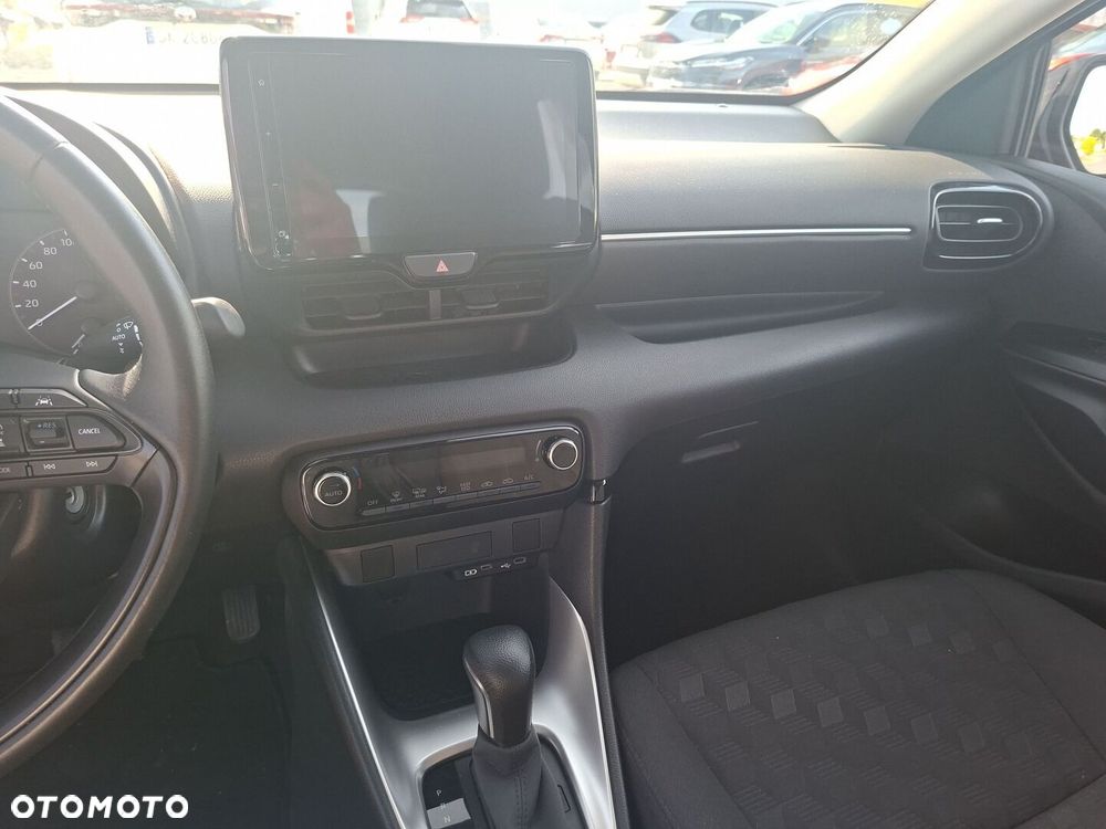 Toyota Yaris - 21