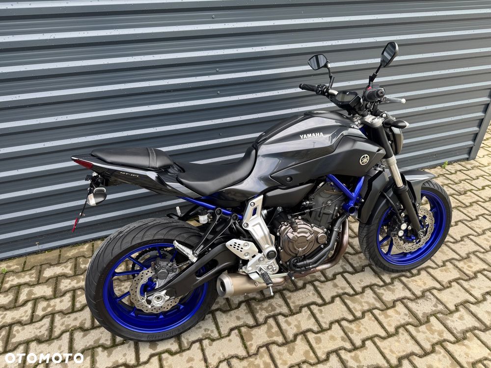 Yamaha MT - 5