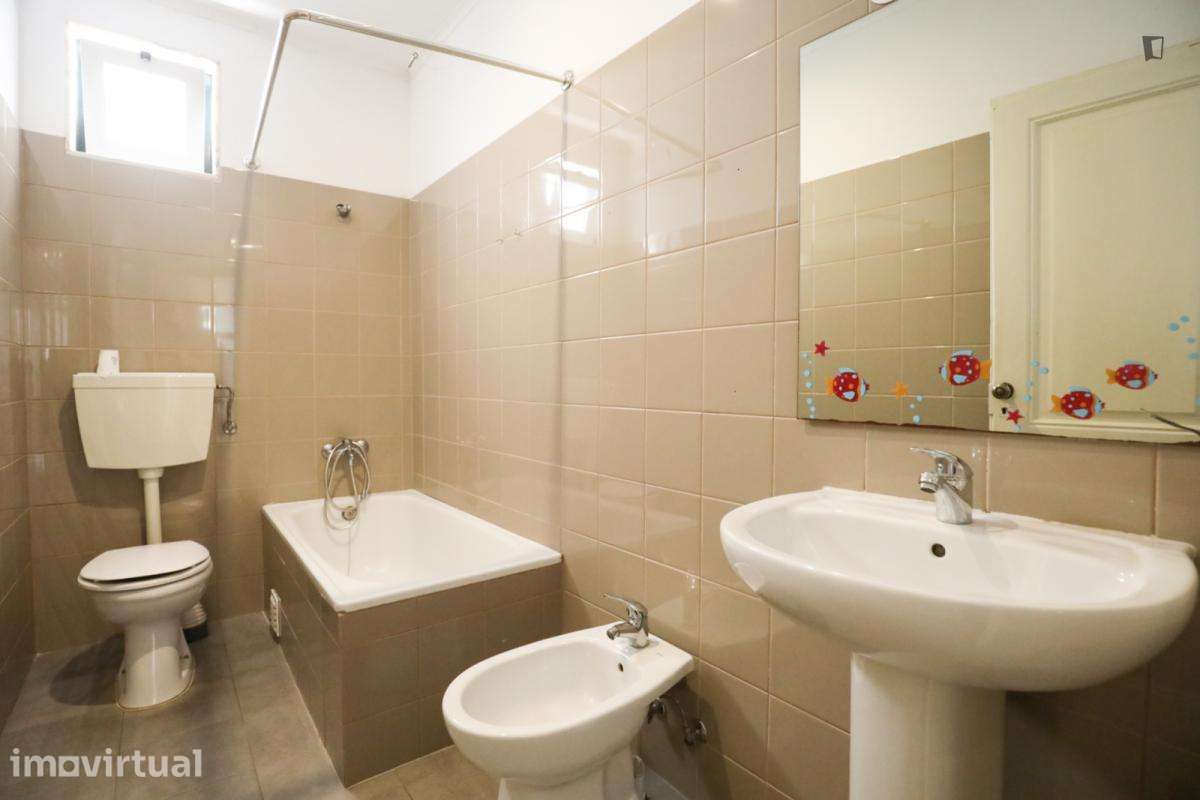 Quarto - localizado em Arroios Lisbon - Grande imagem: 2/40